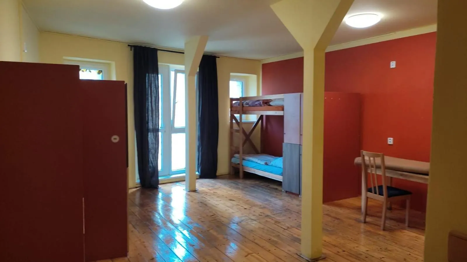 House Marabou Hostel Prague