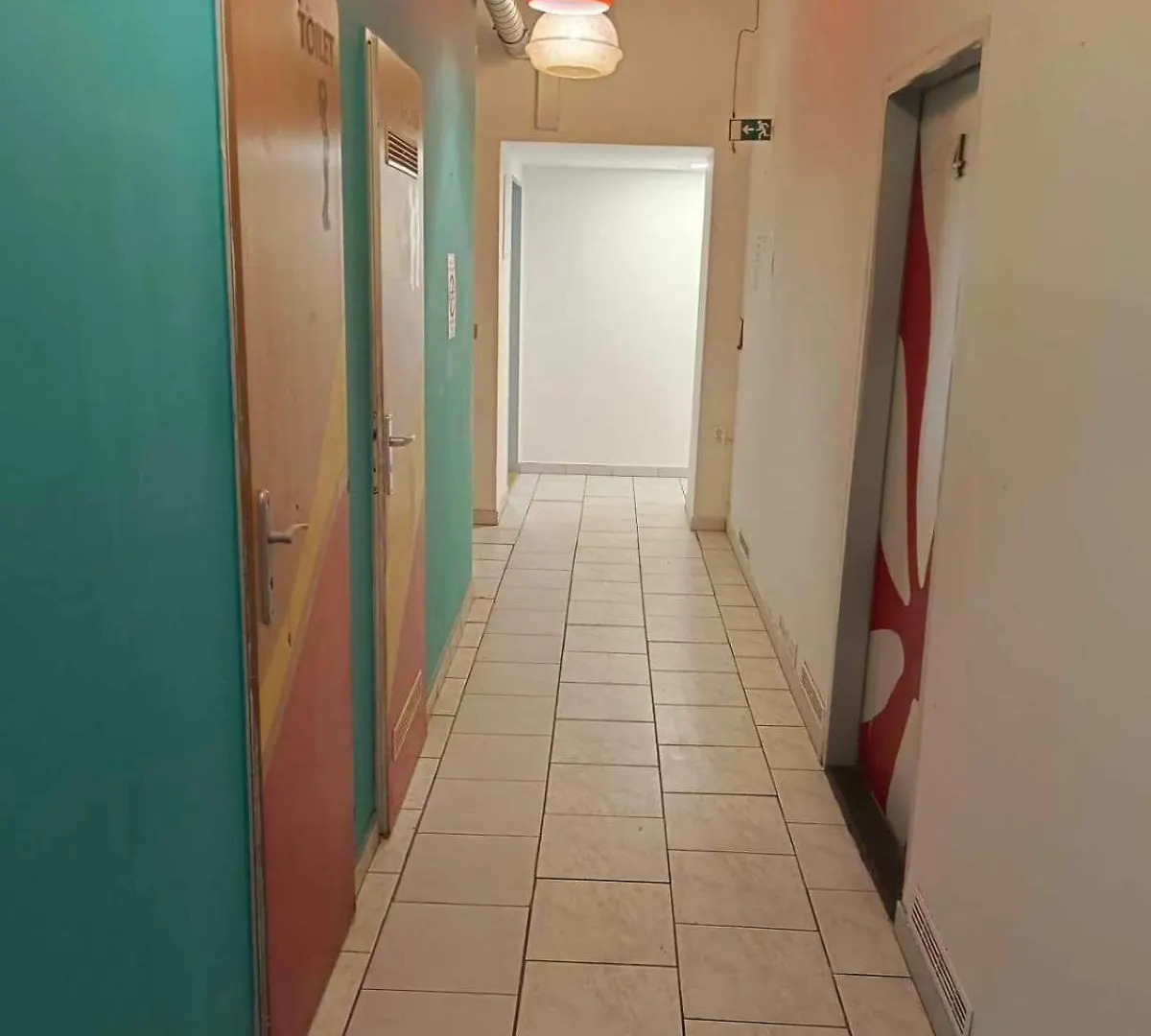 House Marabou Hostel Prague