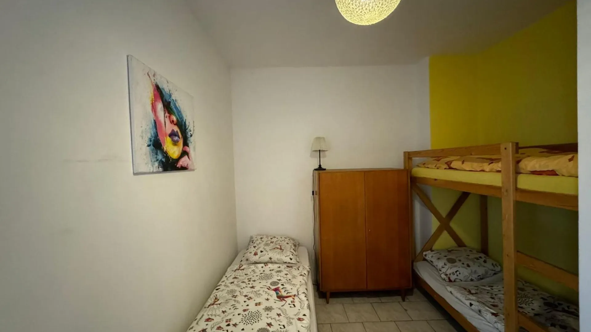 House Marabou Hostel Prague